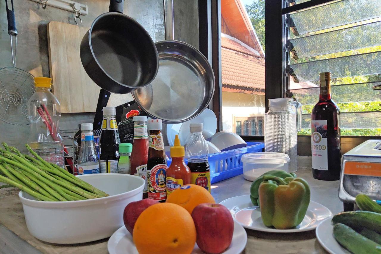 Heyuan Guest House Chiang Mai Exterior photo